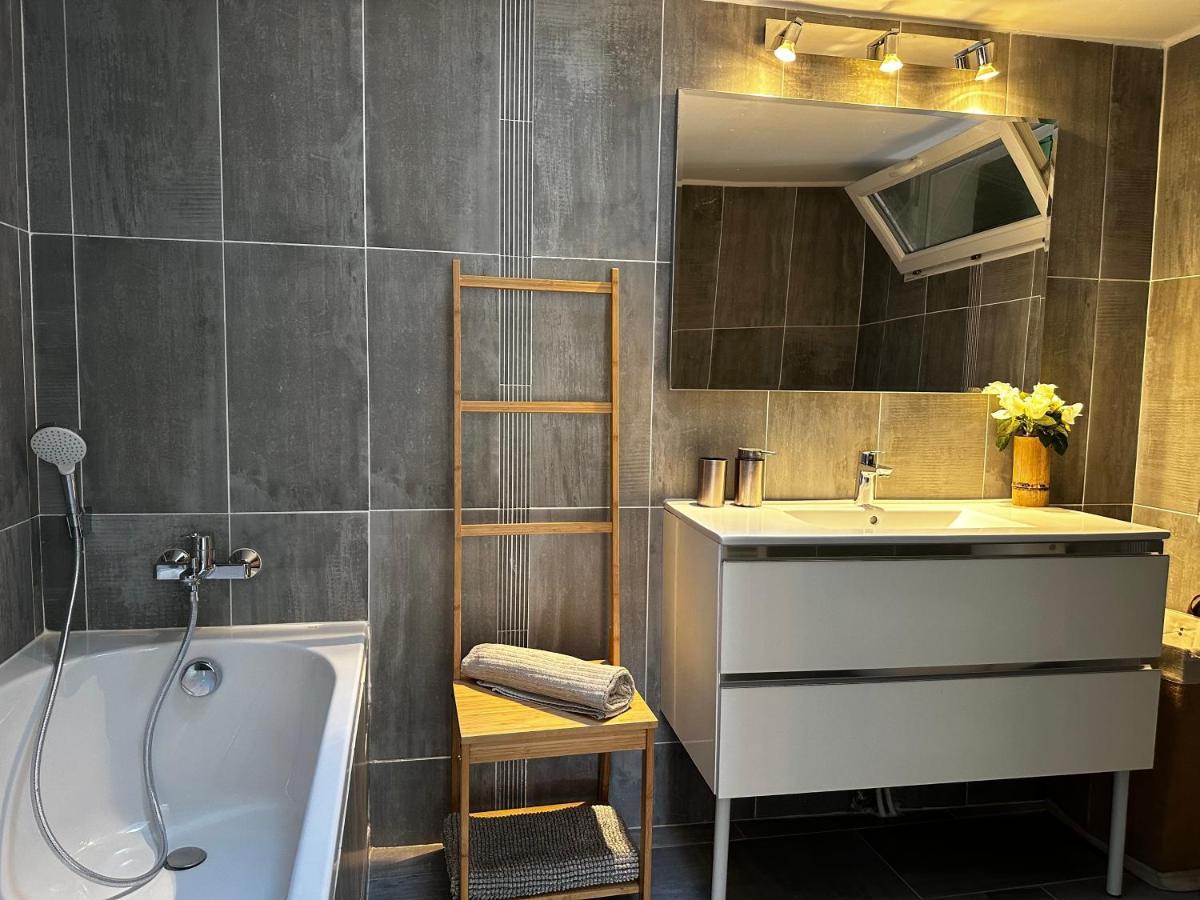 Villa Cocooning Proche Cannes วาลูริส ภายนอก รูปภาพ